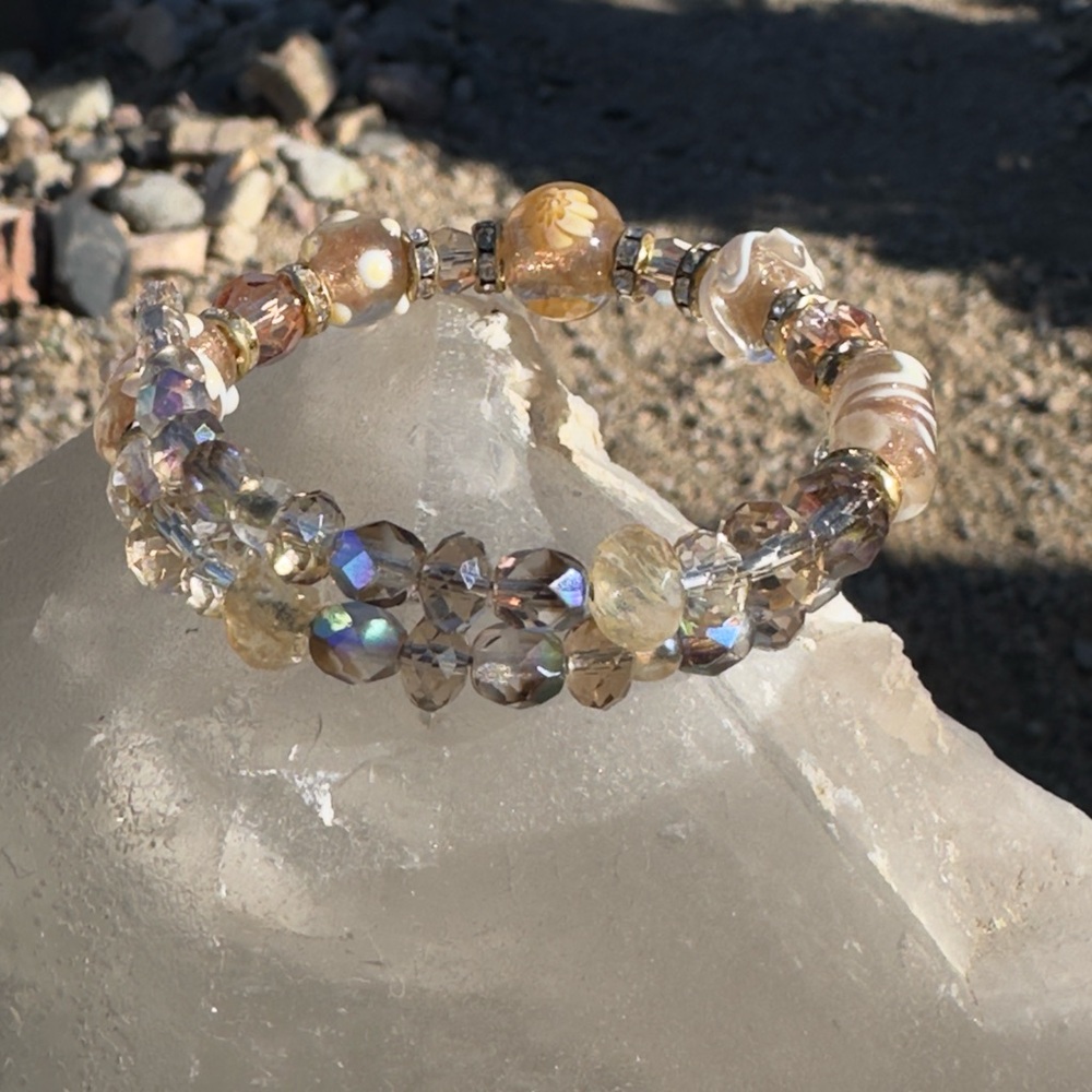 Elegant Crystal Beaded Bracelet - Champagne